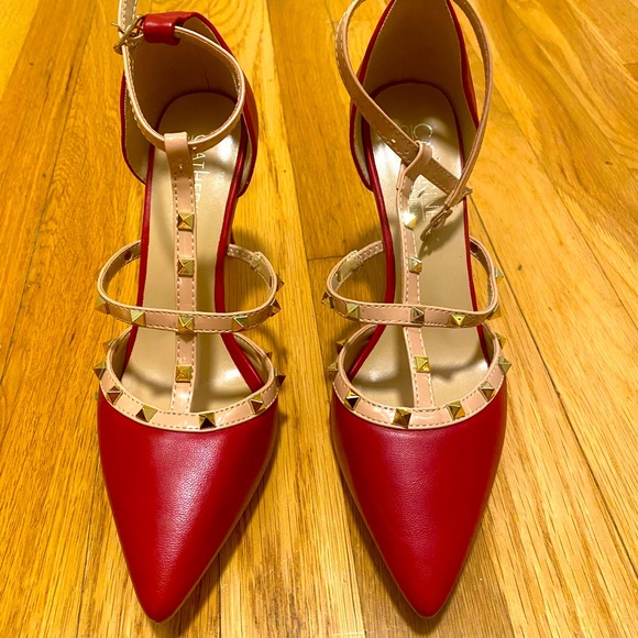 Red Valentino inspired heels - Picture 1 of 4
